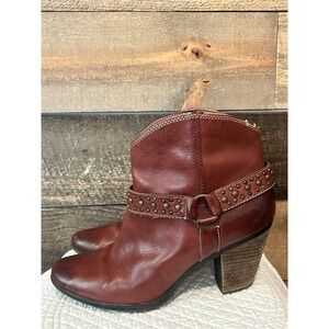 Sofft Noreen Leather Boots w/ Studs Western 10 Reddish Brown Ankle Boot
